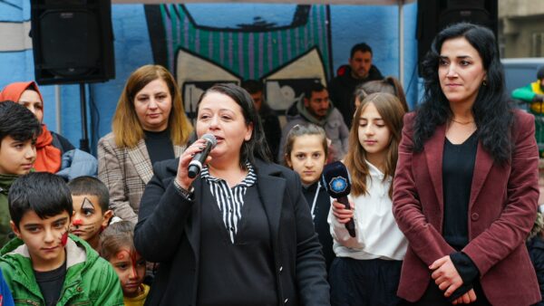 Bağlar'da Çocuklar Spor ve Sanatla Buluştu