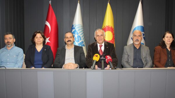 Eğitim Sistemi Alarm Veriyor: 1 Milyon Çocuk Okul Dışında