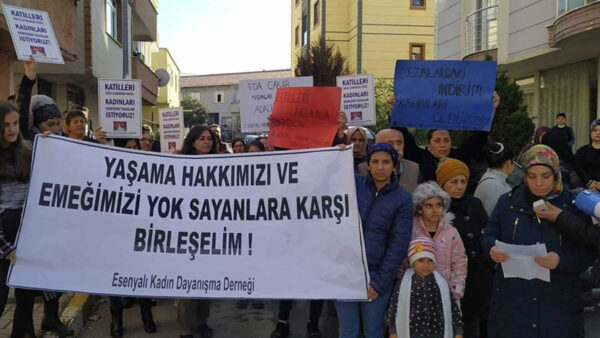 Çocuklar Şiddet Döngüsünün İçinde Büyüyor