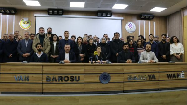 Kayyum Protestolarında 70 Çocuk Gözaltına Alındı