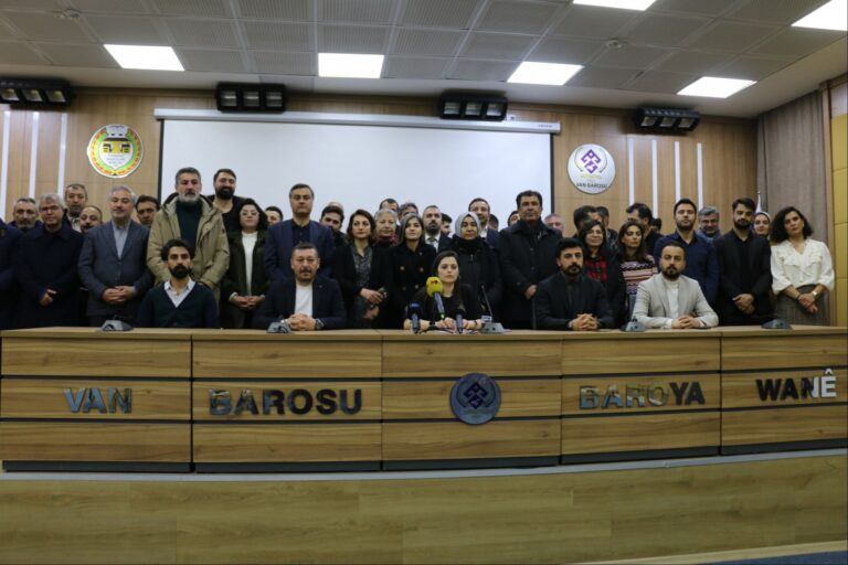 Kayyum Protestolarında 70 Çocuk Gözaltına Alındı