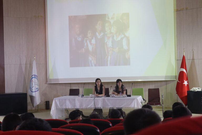 Erciş’te Çocuklarla “Şiddeti Birlikte Önlüyoruz” Semineri Düzenlendi