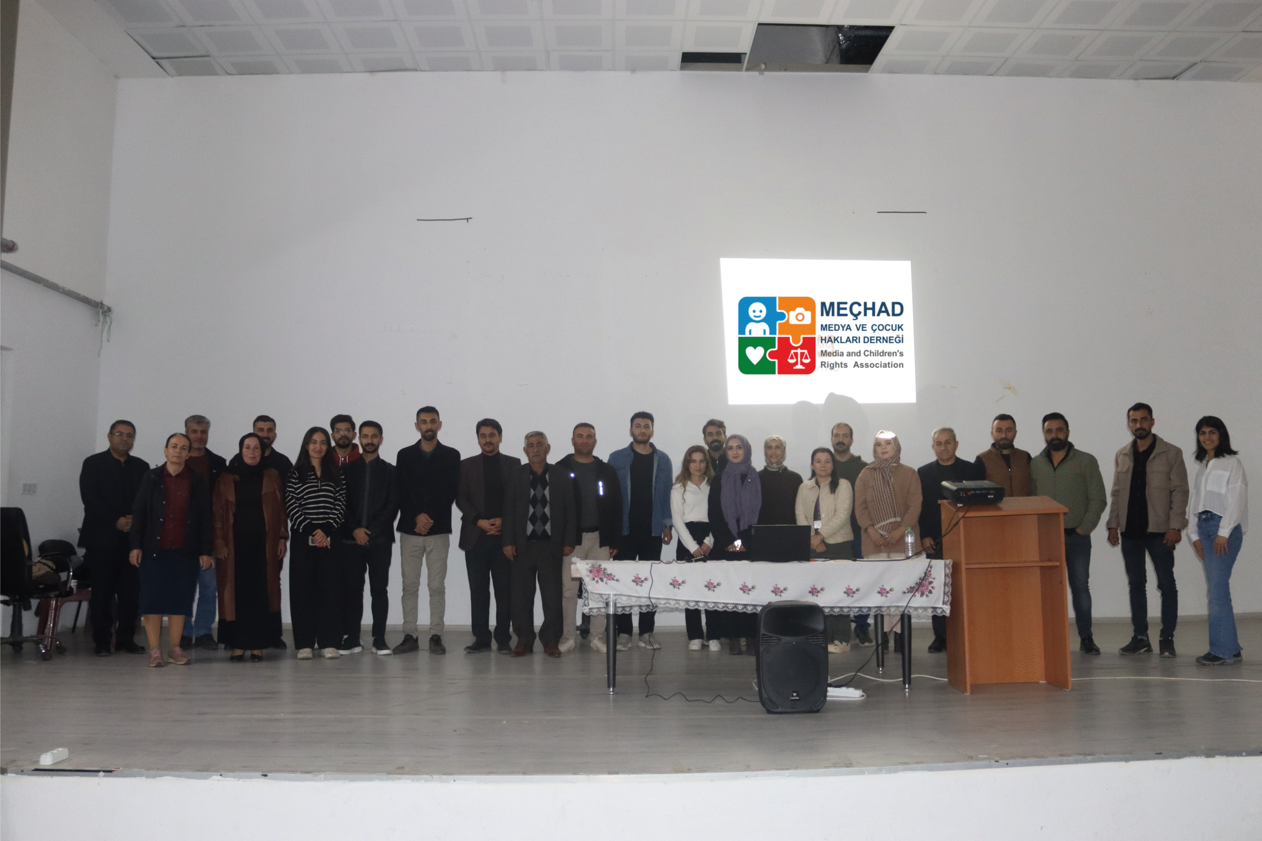 Gevaş’ta Mevsimsel Çocuk Hastalıkları Eğitimi Düzenlendi